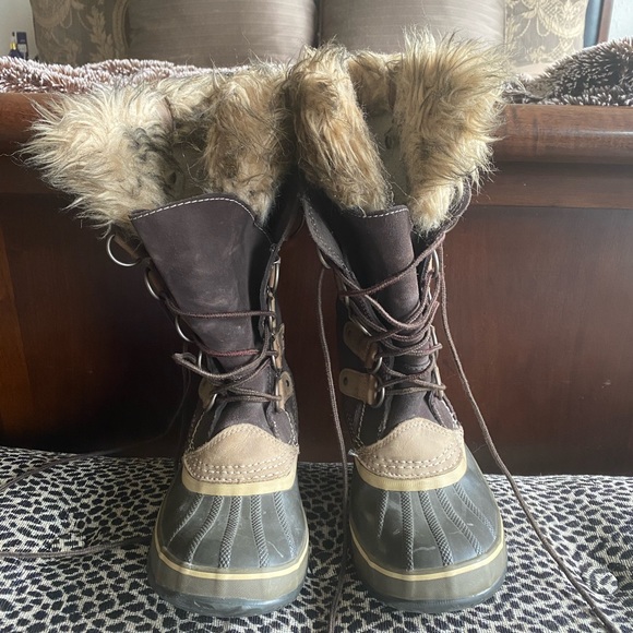 sorel joan of arctic faux fur waterproof snow boot - Picture 2 of 10